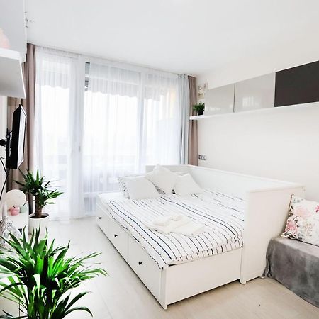 Silver Lodge Ezuestpart Apartman Шіофок Екстер'єр фото