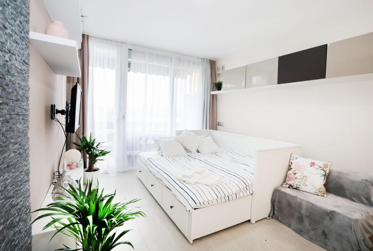 Silver Lodge Ezuestpart Apartman Шіофок Екстер'єр фото
